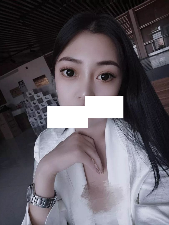 [汕头] 汕头市里肤白的大美妞-百年红楼