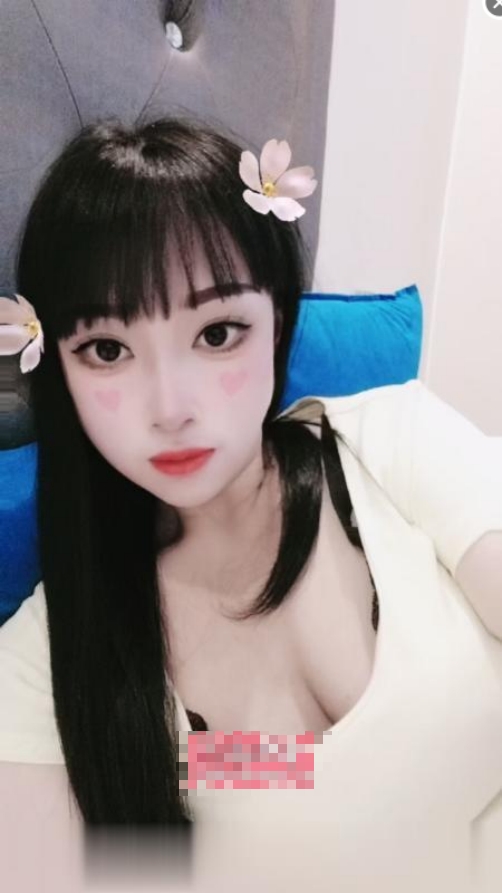 嫩鲍依依-百年红楼