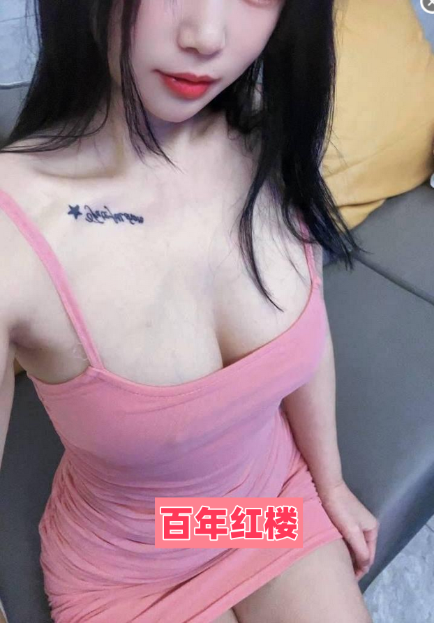 深圳可甜可欲的风骚小狐狸 深喉一流-百年红楼