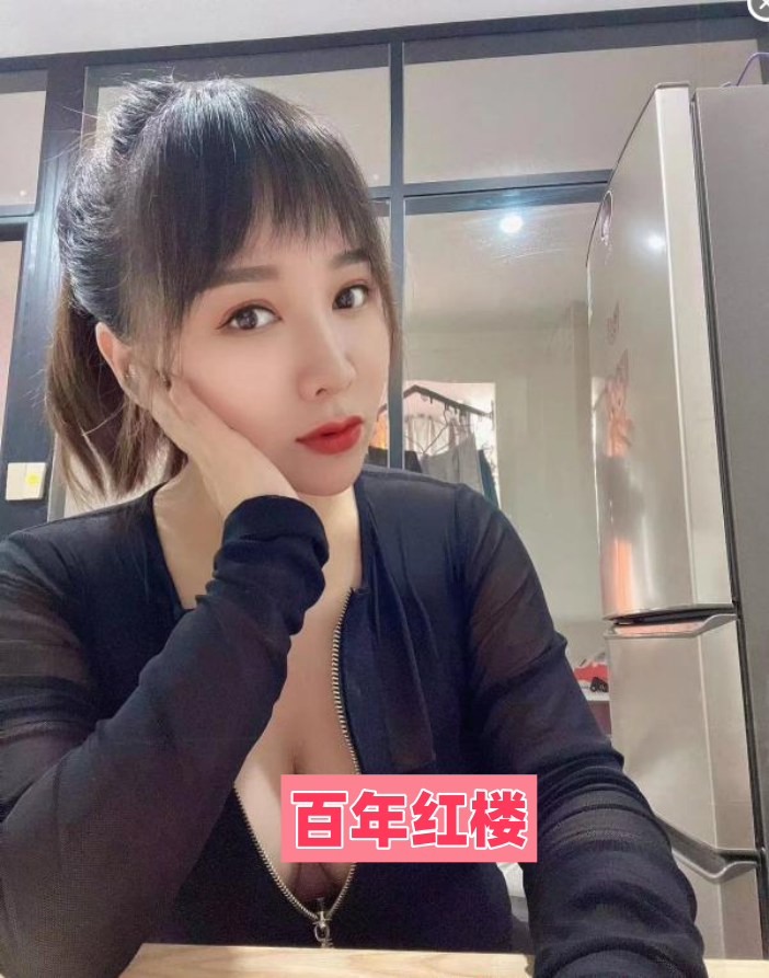 性感丰满辣妹小姐姐-百年红楼