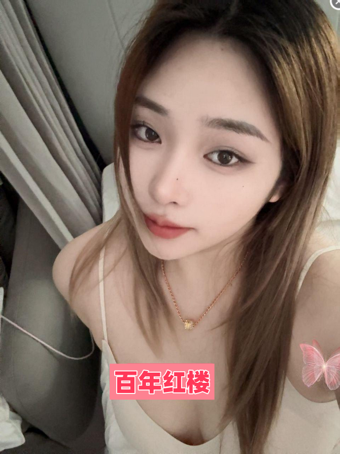 美貌多汁小鲍鱼下面紧-百年红楼