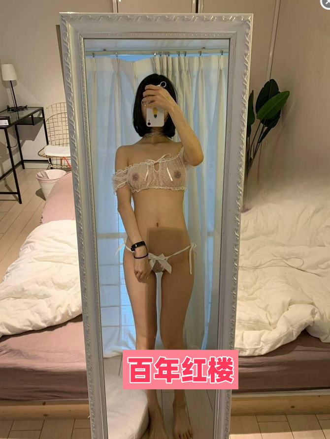甜甜大美女-百年红楼