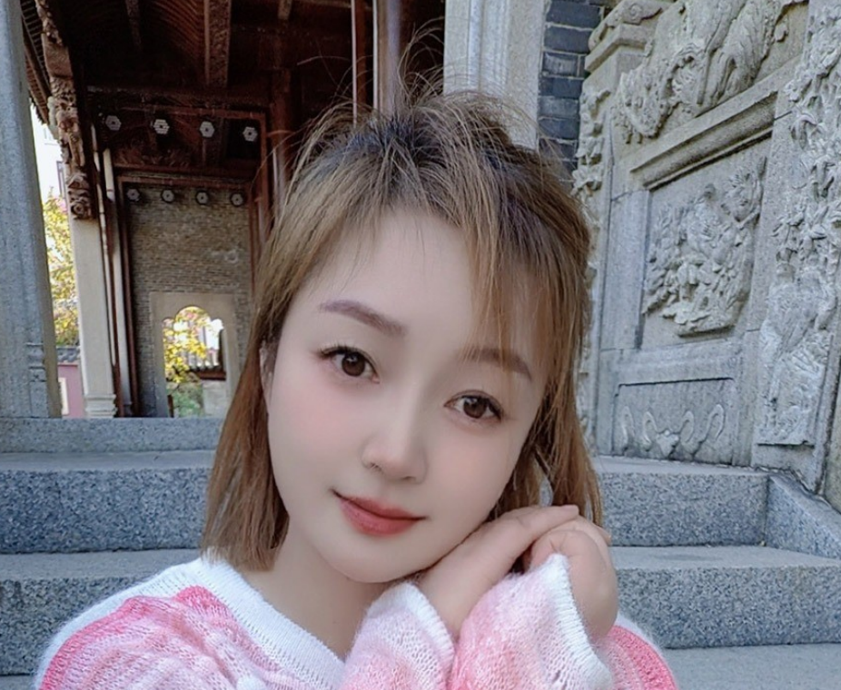 [广州] 越秀区丰满婉柔小姐姐-百年红楼