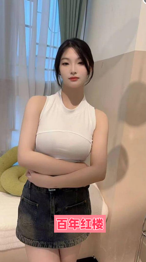 老师口技不错，舔得我弟弟好舒服-百年红楼