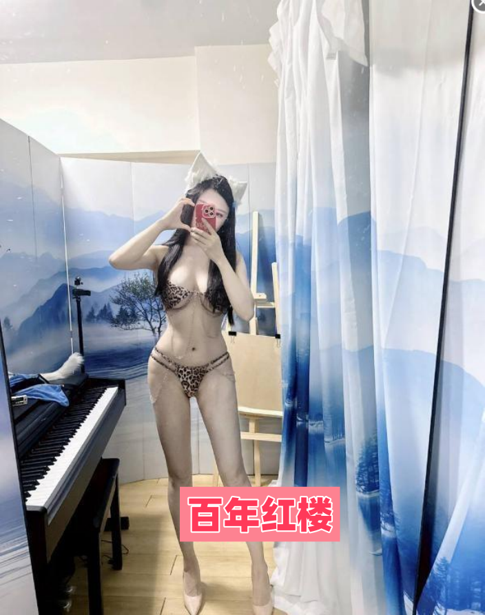 性感大长腿服务一流的御姐-百年红楼