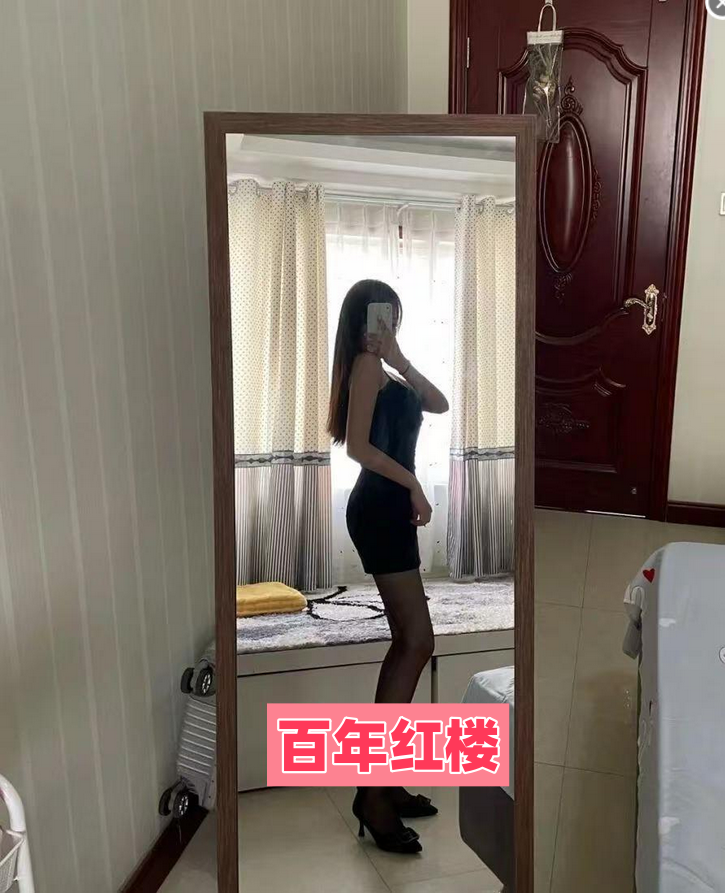 贵阳肤白甜美芸儿-百年红楼