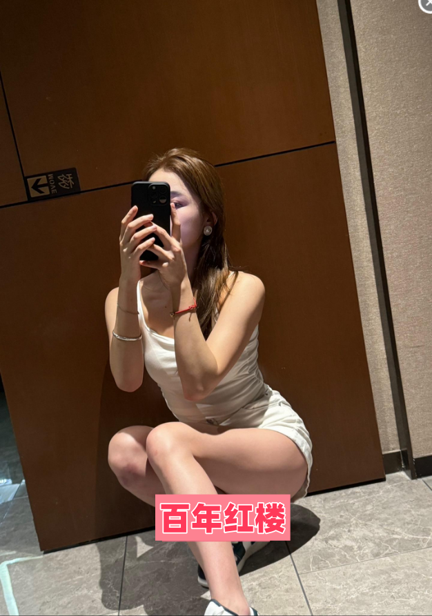梁溪区苗条的水汪汪小晴姐姐-百年红楼