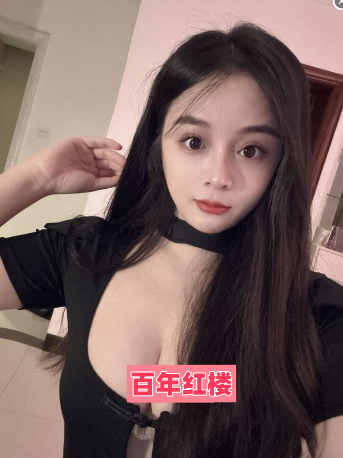 长治性感丰满翘臀美女-百年红楼