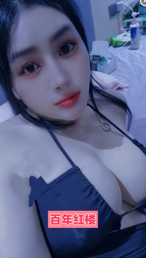 性感白嫩妹服务不错口活很爽-百年红楼